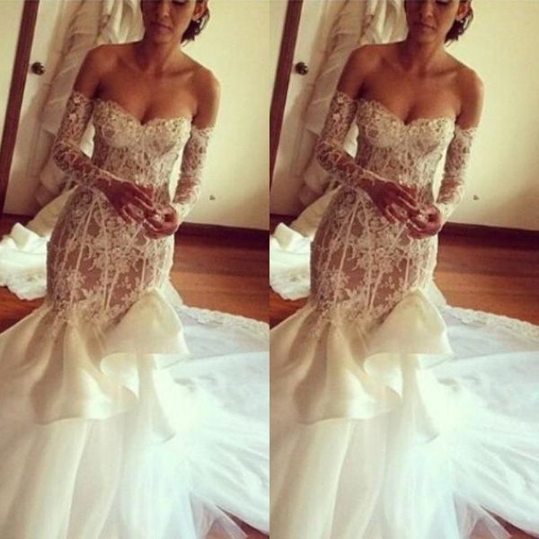 

горячие продажи 2018 низкая милая русалка свадебные платья с длинным рукавом кружева аппликация оборками свадебные платья с плеча свадебное, White