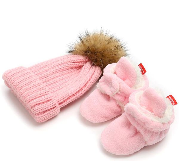 

2018 new infant toddler baby knitting hat &baby boots winter keep warm sets newborn baby girls boys cotton christmas booties