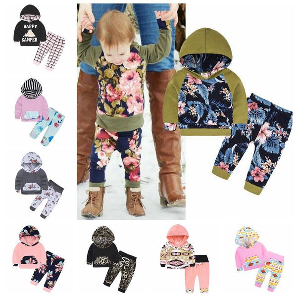 Recém-nascidos Infantil Baby Ins SUITS 29 estilos Hoodie tops tops calças roupas camuflagem conjunto de roupas de menina roupas de roupa fatos de roupa de crianças 30sets ooa4498
