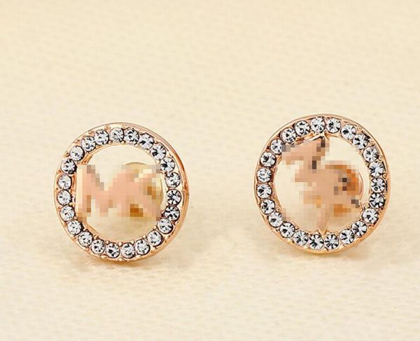 

Luxury cla ic vogue letter rhine tone earring gold ilver ro e gold color round ear tud for women lady girl lady jewelry