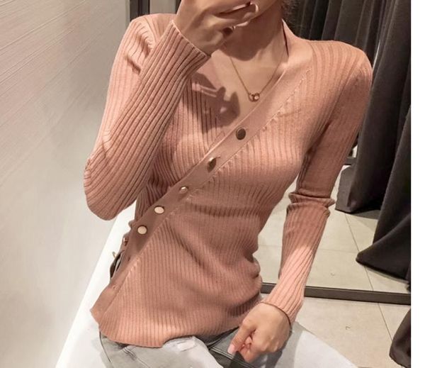 

send 2018 autumn long sleeved v collar warm sweater woman, White;black