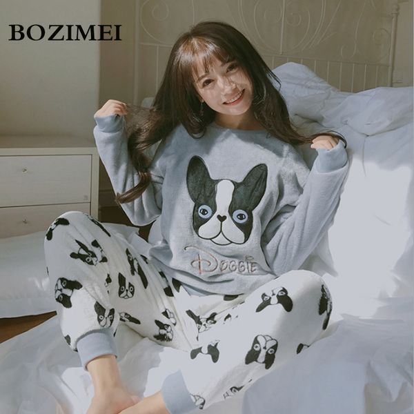 

bozimei 2018 winter home wear pajama women pajama sets coral fleece nighty sleepwear cute cartoon dog pattern pajamas nightwear, Black;red