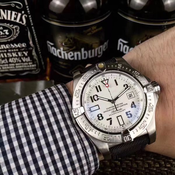 

AAA Black top luxury brand machinery stainless steel automatic wristwatch sports self wind date fashion watch