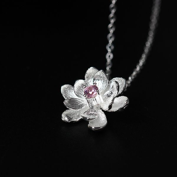 Acheter Mode Charme 18k Plaqué Or S925 Argent Pur Zircon Naturel Frais Collier De Fleurs De Lotus Chaîne De La Clavicule Bijoux En Gros Or Rose De