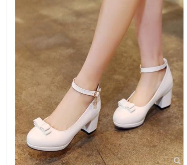 

send 2018 spring new style single shoes female coarse heel waterproof table round head middle heel shoes, Black