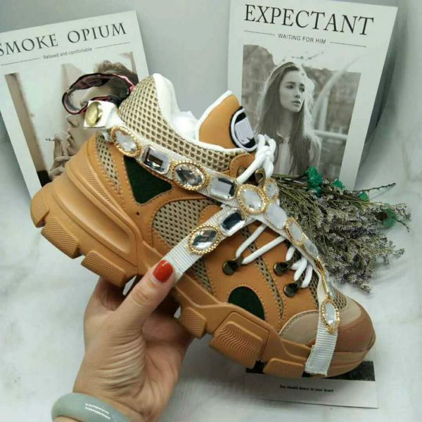 

Пара повседневная обувь европейская станция Новый высокое качество кожа верхняя