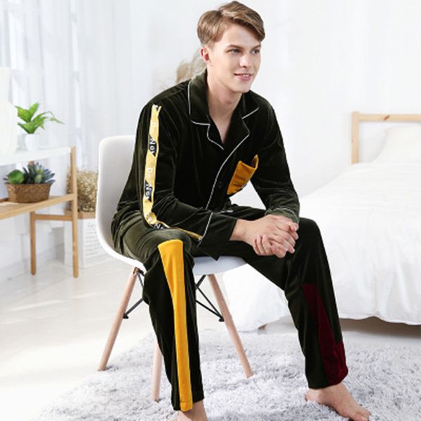 

men's pajamas set 2018 autumn and winter new gold velvet hit color long-sleeved trousers home clothes clothing two sets, Black;brown