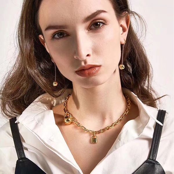 

женщины silver ball медальон ожерелье hardwear punk long chain женщина партия punk подвеска ожерелье