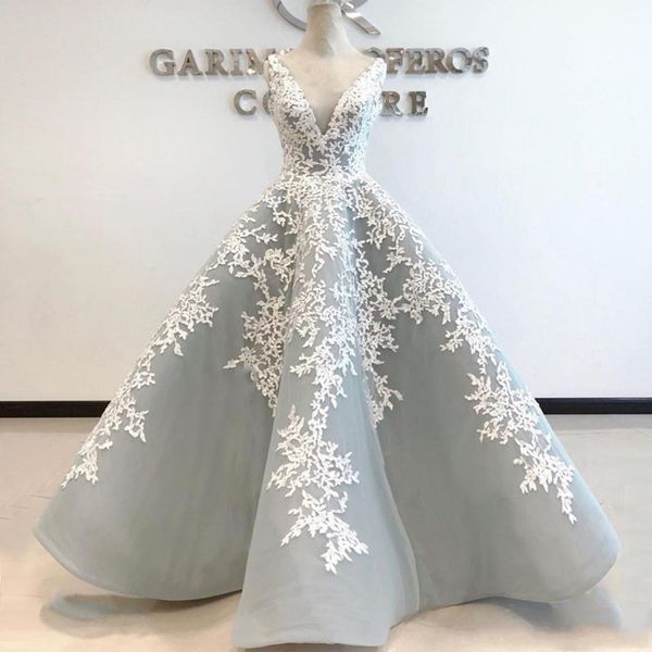 

elegant ball gown evening dresses v neck sleeveless appliques white gray floor length plus size backless prom dresses formal gowns, Black;red