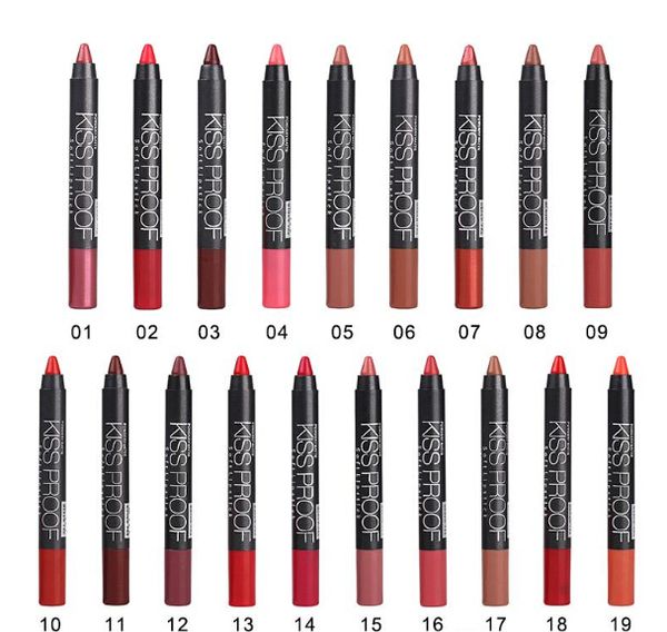 Heißer Verkauf langlebiger weicher Lippenstift 19 Farben pudriges mattes Lippenstift-Bleistift-Make-up Matte Lippenstift-Bleistiftspitzer