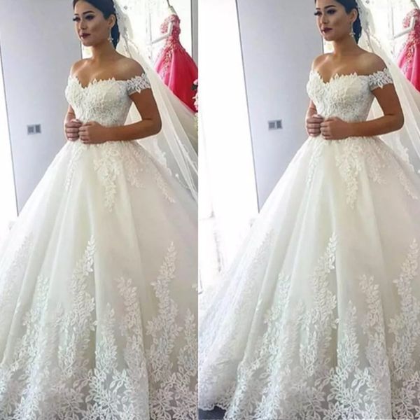 

luxury lace ball gown off the shoulder wedding dresses sweetheart sheer back princess illusion applique bridal gowns robe de mariage 2019, White
