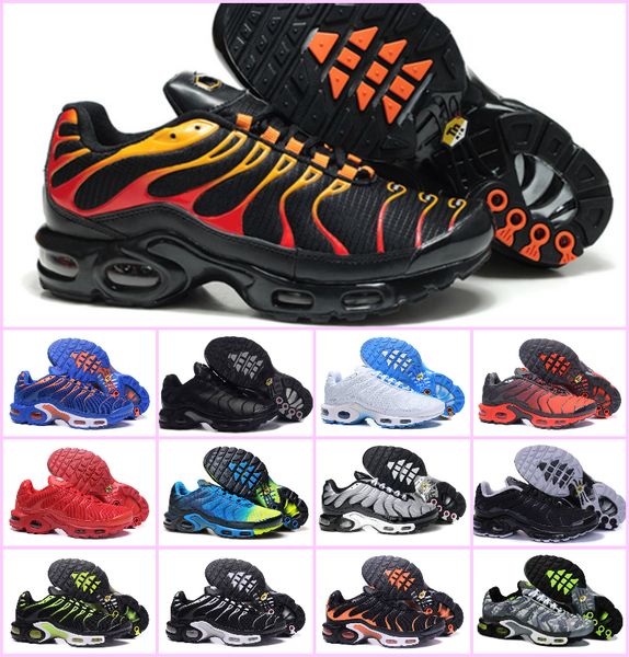 

2019 new de ign air tn men running hoe breathable me h chau ure homme tn plu requin noir outdoor athletic port neaker