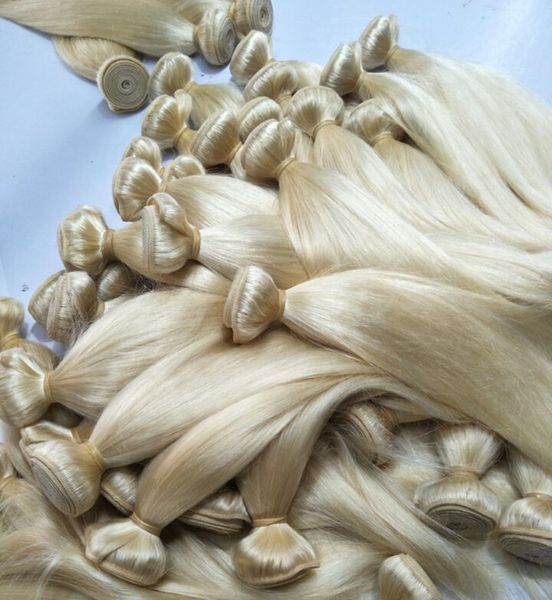Ham düz saç parçaları sarışın renk 613 Vurgu İnsan saçı uzatma kütikül hizalanmış beyaz kadınlar için bakire