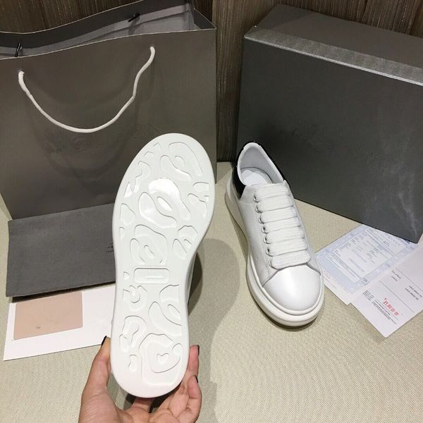 

New Brand Casual Men Sneakers Blue Genuine Leather Wrinkled Sheepskin Arena Lace-up Luxury Kanye West Trainers High Top Shoes XR 35-45 13511