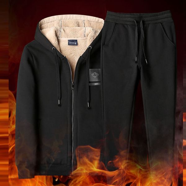 

men outdoor hoody+pants 2pcs/set sport suit plus size 4xl 206, Black;blue