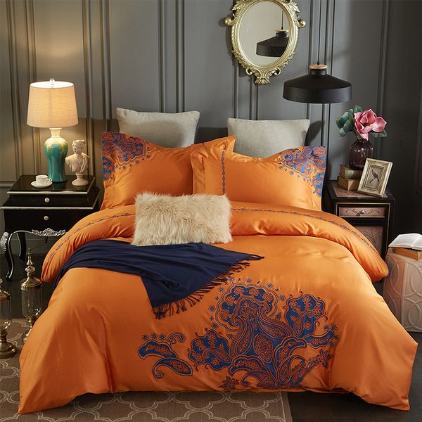 

phoenix tail stripes luxury embroidery 80s egyptian cotton bedding sets 4pcs(1 duvet cover+ 1 flat sheet +2 pillowcase