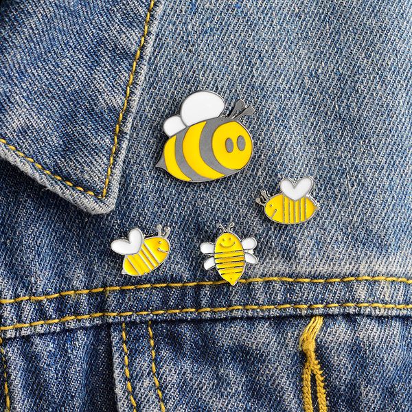 

enamel animal pins smiling honey bee insect brooch denim jacket pin buckle shirt badge animal jewelry gift for kids, Gray