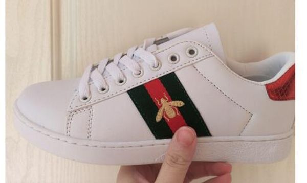 

Hot SELL Fashion mens Casual shoes Female Flat Shoes Women Zapatillas Deportivas Mujer Lovers Sapatos Femininos for men