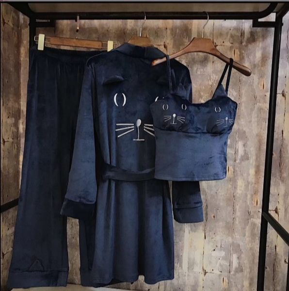 

velvet pajamas three-piece 2018 new autumn winter women's thickening cartoon embroidery ladies sleepwear flannel nightwear cheap, Blue;gray