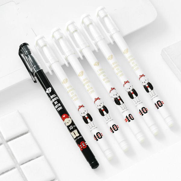 

1pcs neutral pen cute 0.5mm black pen fountain creative student stationery