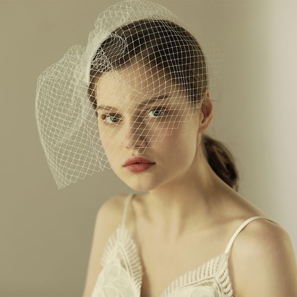Vintage Brautschleier Face Blusher Haarstücke Eine Schicht kurze Braut Kopfbedeckungen Hochzeit Schleier Vogelbirne Elfenbein BW-V603
