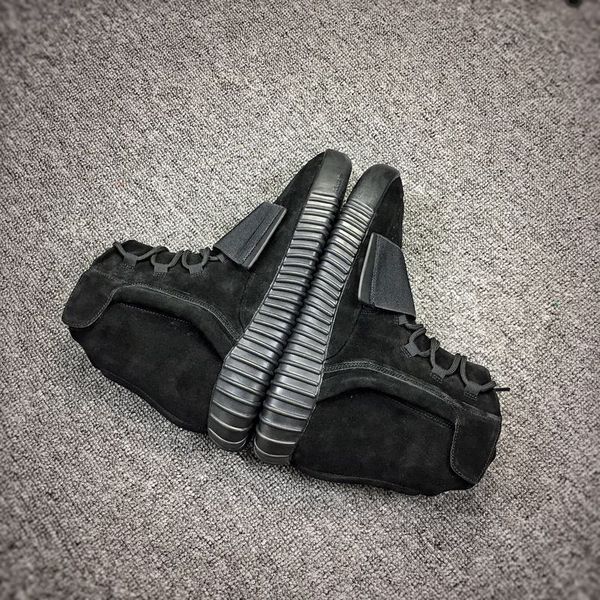 

2018 new men boo t 750 blackout outdoor lei ure kanye we t hoe elling 750 boo t kateboard hoe lei ure hoe high hoe