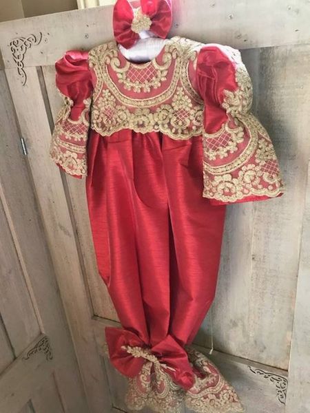 

стильный кружева аппликация крестины платья jewel шеи с длинным рукавом bungurdy крестины платья крещение халат детские первое общение плать, White