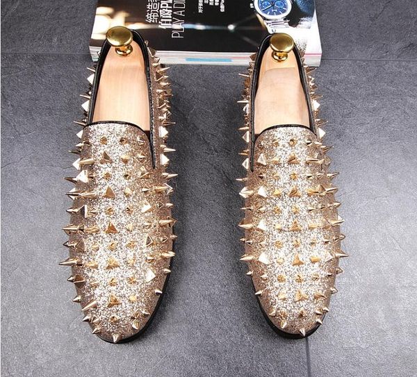

2019 золотой блеск обувь мужская мода шпажки мокасины скольжения на обувь размеры большой выбор заклепки мокасины мужская обувь плоский бездельник размер 38-44
