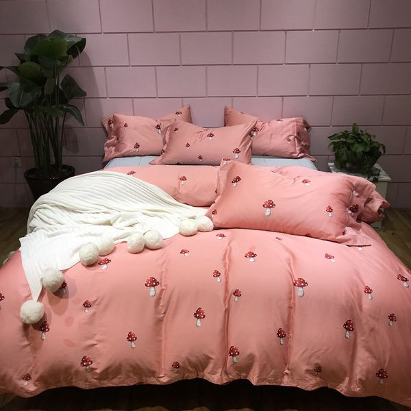 

tutubird luxury 100% egyptian cotton bedding set red mushroom cartoon kids duvet cover cute satin bedclothes bohemian bedlinen