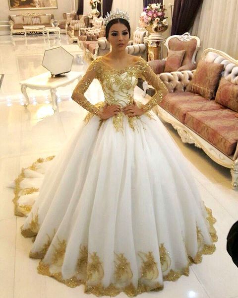 

vintage gold beaded ball gown wedding dresses with long sleeve lace appliqued bridal gowns tulle court train princess vestido de novia, White