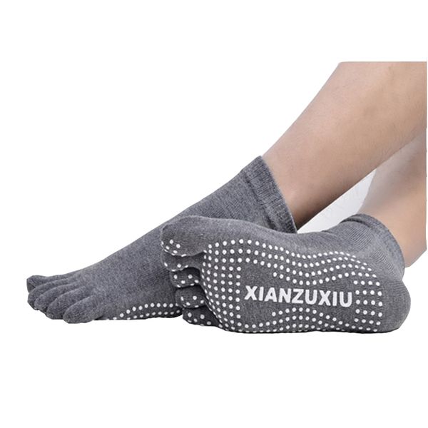 

4 pairs/lot men's massage yoga socks cotton socks breathable non-slip health care five finger toe deodorant, Black