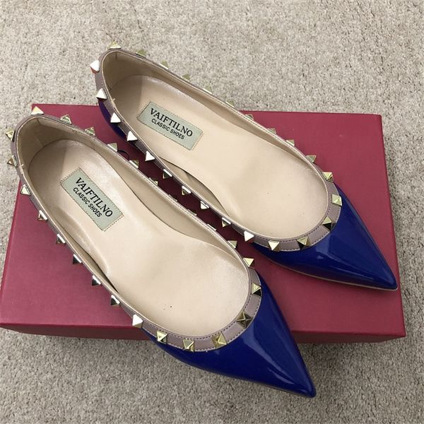 

Sapatos clássicos happyday818
