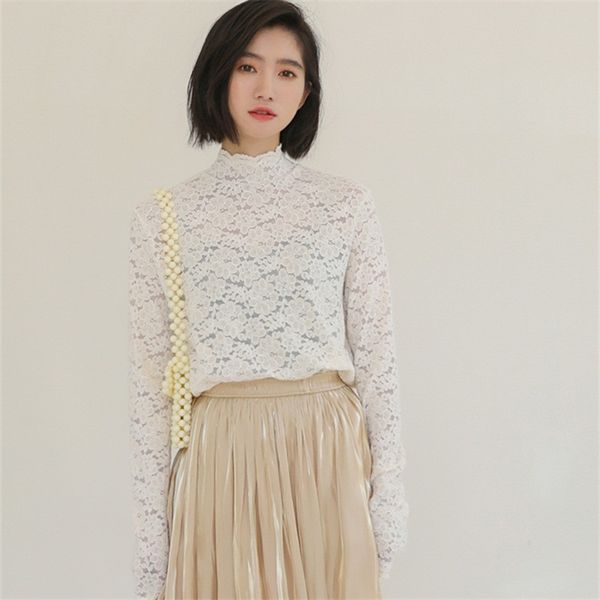 

autumn and winter new small collar crochet lace bottoming shirt women, White