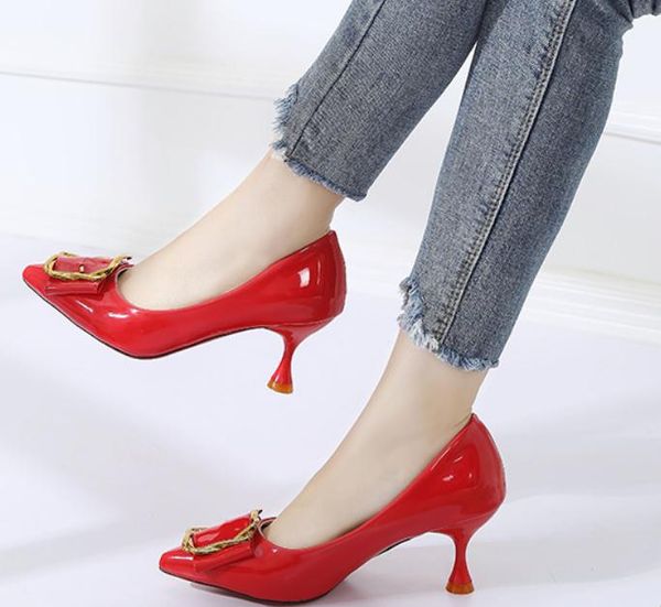 

send 2018 autumn new style women middle heel shallow mouth fine heel shoes, Black