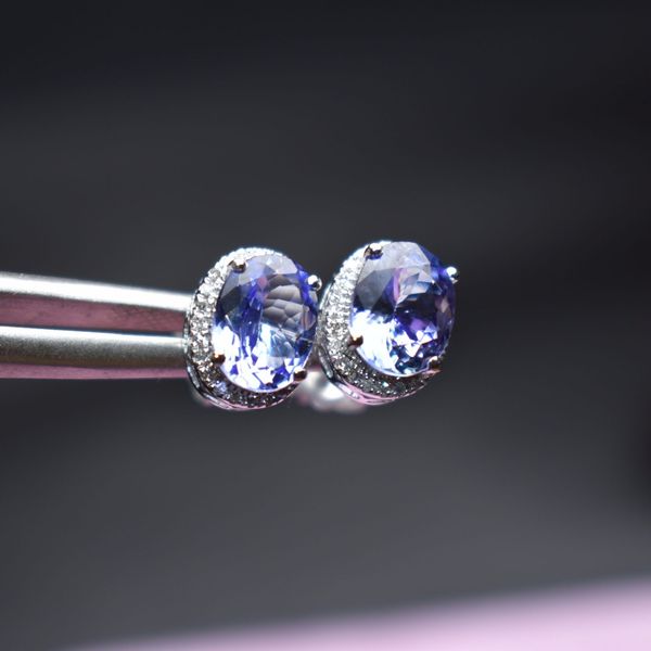 

fine jewelry collection real 18k white gold au750 100% natural bluetanzanite gemstones tanzania origin stud earrings for women, Golden;silver