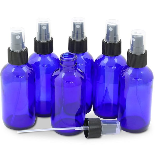 Kobaltblaue Glasflaschen mit schwarzem Feinnebel-Pumpzerstäuber, entworfen für ätherische Öle, Parfüme, Reinigungsprodukte, Aromatherapie