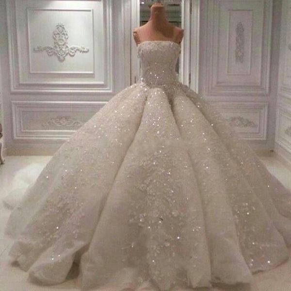 

2018 shining ball gown wedding dresses strapless applique beading bridal gowns custom made sequins wedding dress, White