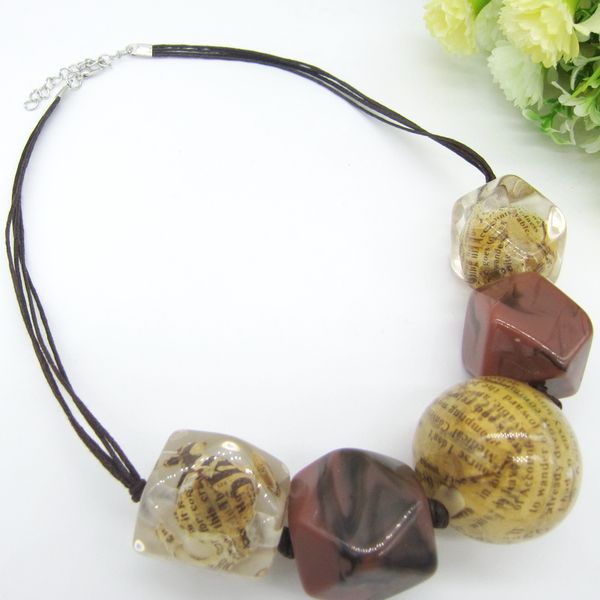 

вся распродажа преувеличенный дизайн большой нерегулярные смола бисером модное женское короткое ожерелье, Golden;silver