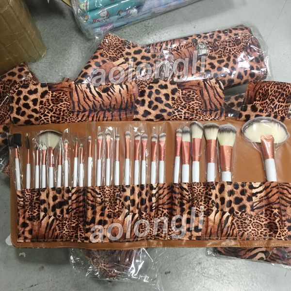 Pincéis 24 peças pincéis de maquiagem leopardo conjunto completo rosto e olho pincéis kit sombra delineador lápis maquiagem pó fundação bru