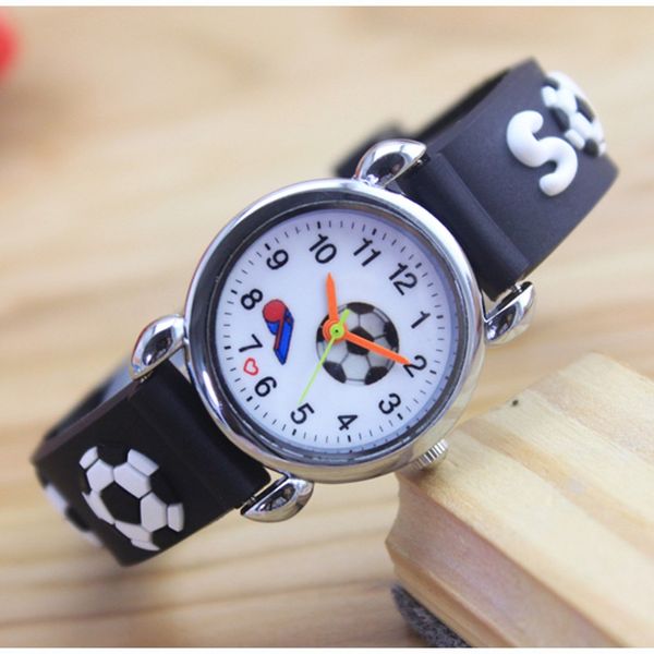 Neue 3D Cartoon Schöne fußball Kinder uhr Mädchen Jungen Kinder Studenten Quarz Armbanduhren Uhr weibliche