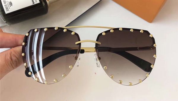 

gold/brown shades pilot sunglasses with studded sonnenbrille women fashion sunglasses glasses shades new with box, White;black