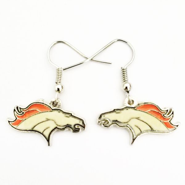 

fashion glamour alloy jewelry alloy dripping horsehead earrings feminine glamour jewelry, Silver