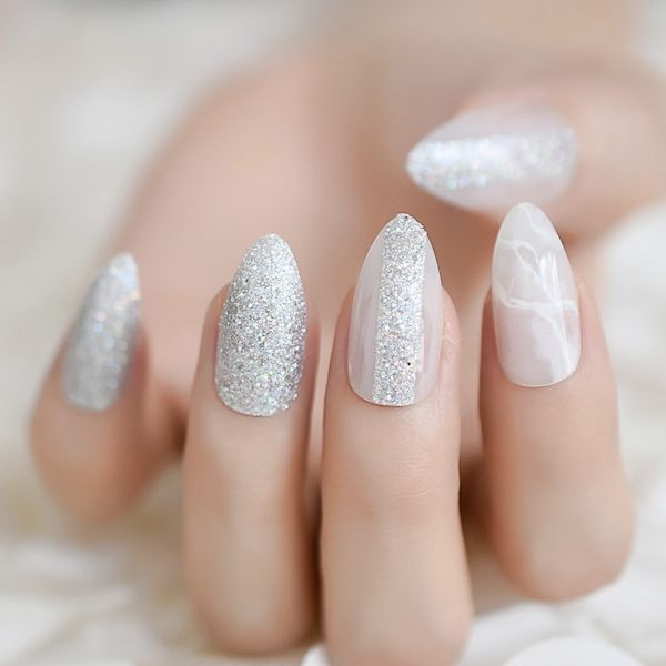 

glitter medium chic fake nail silver salon manicure stiletto marble false nails full cover point artificial nail tips z967, Red;gold