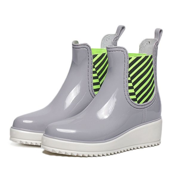 

rubber boots 2018 waterproof trendy jelly women ankle rain boot elastic band solid color rainy shoes women, Black;red
