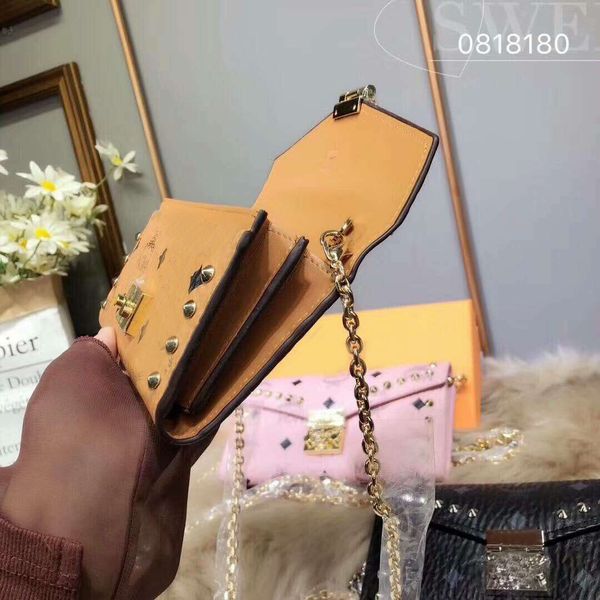 

2017 коѬейкий оп мод едло меок, меаллиекие епи одного плеа меок