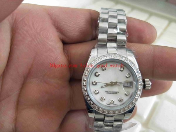 

Женская мода wantch 26 мм 178384 Белый циферблат с бриллиантами и бриллиантами Дата сапф