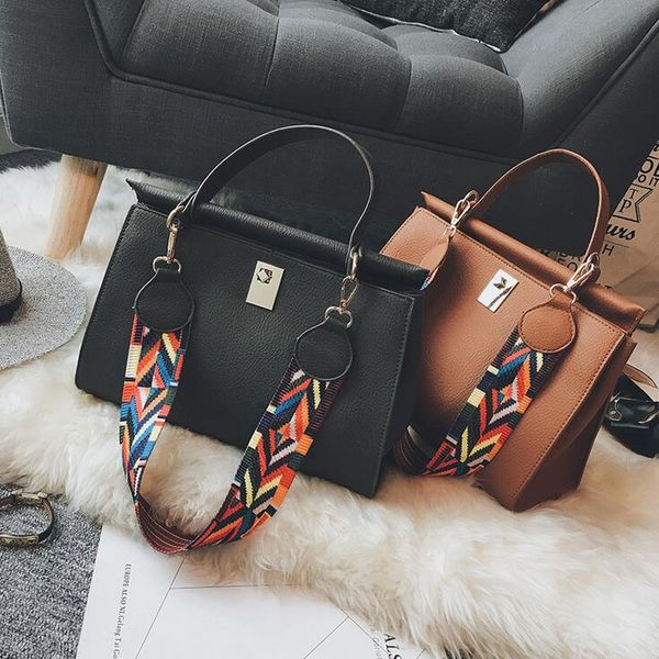 

сумка на плечо женская сплошной цвет искусственная кожа ткань новая корейская версия цвета плечевой ремень мода повседневная сумка