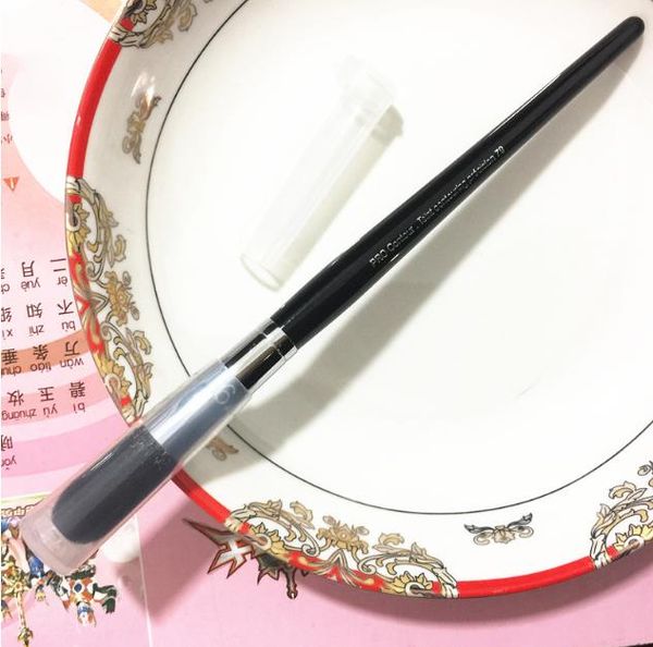 

flame type makeup beauty tools eyeshadow highlight brush hairline brush cosmetic brush with cover ing