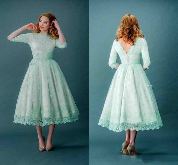 2019 Elegante Barato Menta Verde Vestidos De Noiva Lace Teal Comprimento Com Meias Mangas Compridas V Sem Encosto Plus Size Modest Jardim Nupcial Do Partido Vestidos