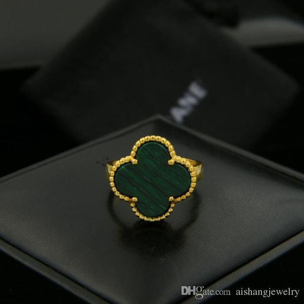 

Com Pedras laterais ggjewellry